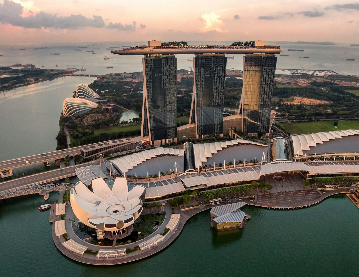 Street-level view near Cecil Street and Prudential Tower in Tanjong Pagar, Singapore